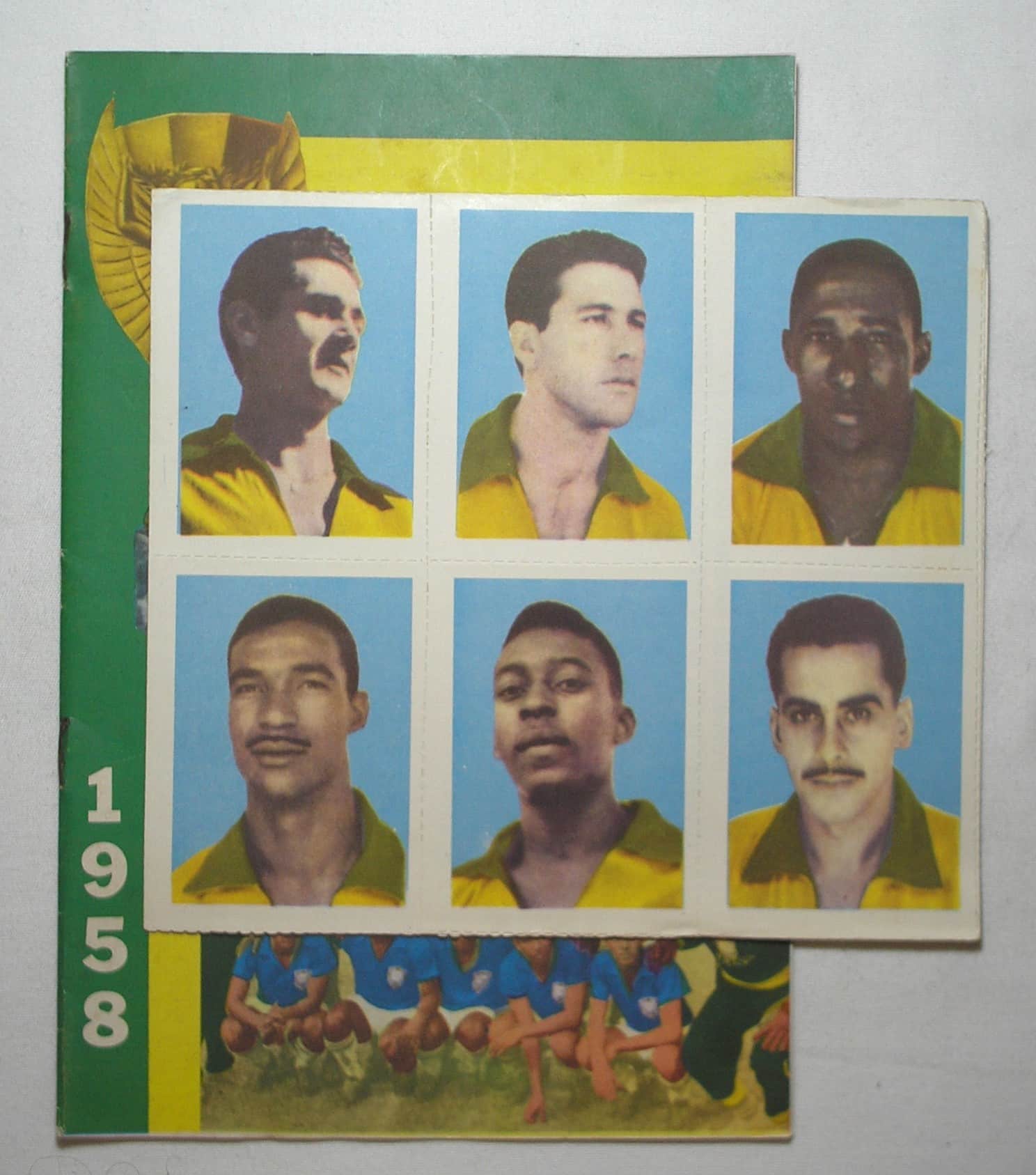 | Casa do Colecionador Copa do mundo - Raríssimo álbum de figurinhas Brasil Campeão Mudial de futebol 1958 / Figurinhas soltas ainda para colar / Album preservado em perfeitas condições - Relíquia