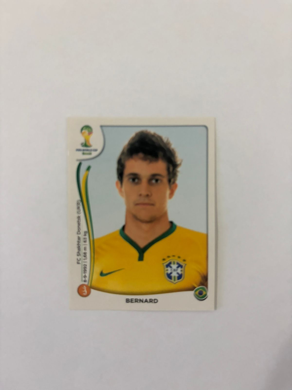 | Casa do Colecionador Figurinha Brasil Bernard - Copa do mundo 2014 - nova