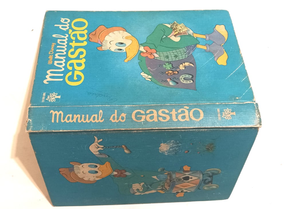 | Casa do Colecionador Manual do Gastão – Walt Disney, 1ª edição. Abril – 1975. Capa dura/HQ/Livro infantil.