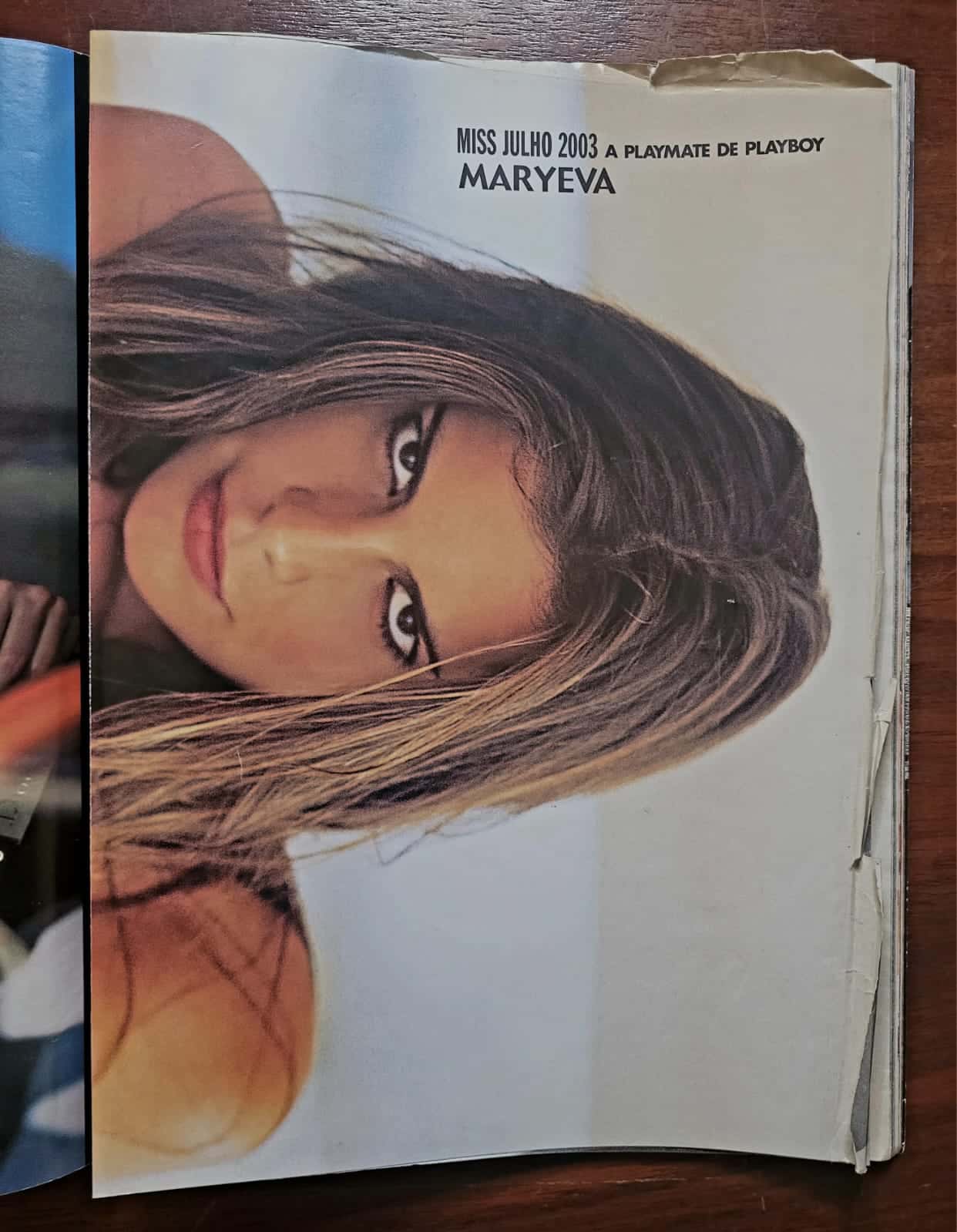 | Casa do Colecionador Playboy Nº 336 | Julho 2003 | Maryeva Oliveira | Garota da Brahma | Pôster Presente
