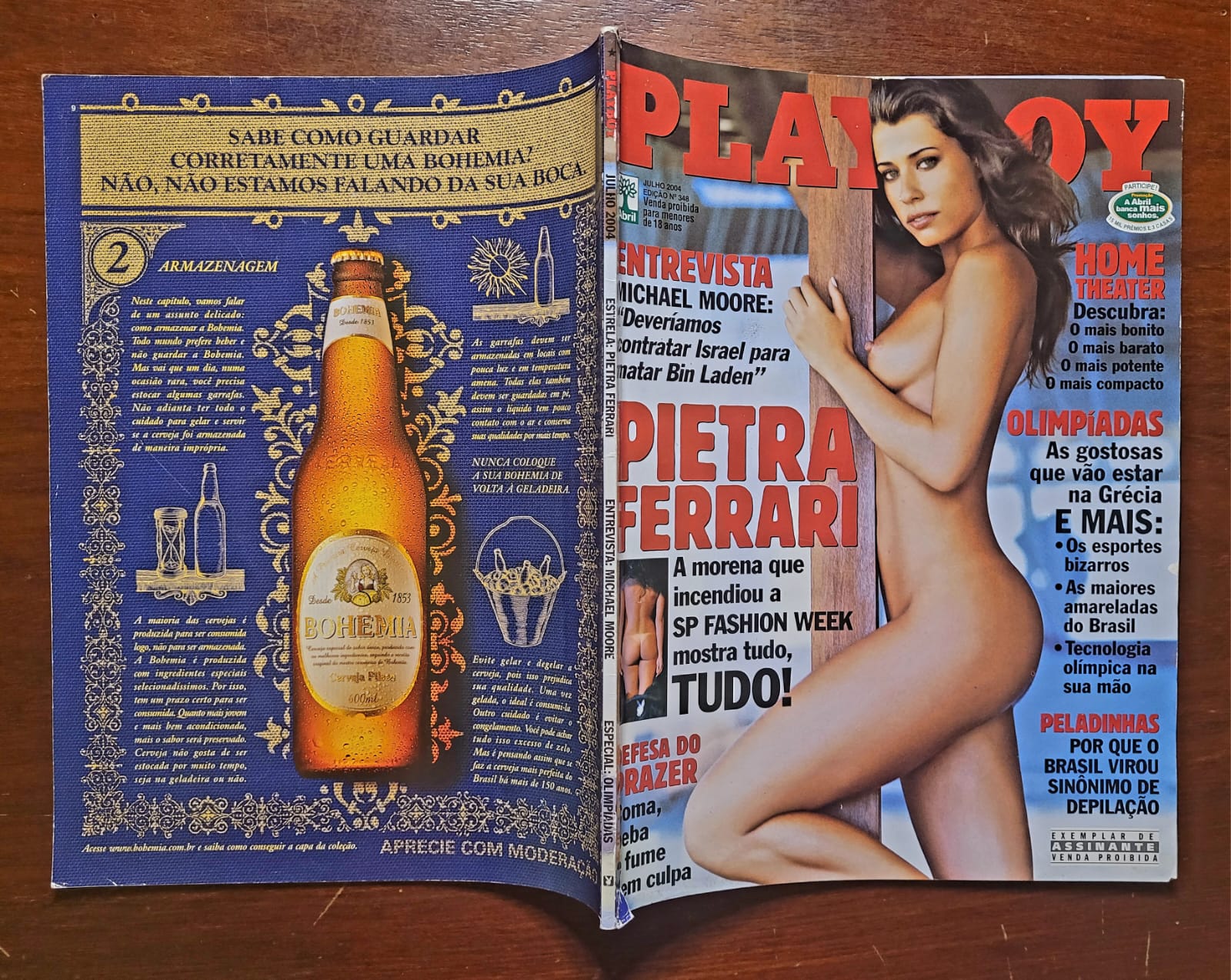 | Casa do Colecionador Playboy Nº 348 | Julho 2004 | Pietra Ferrari | SP Fashion Week | Exemplar de Assinante | Pôster Presente