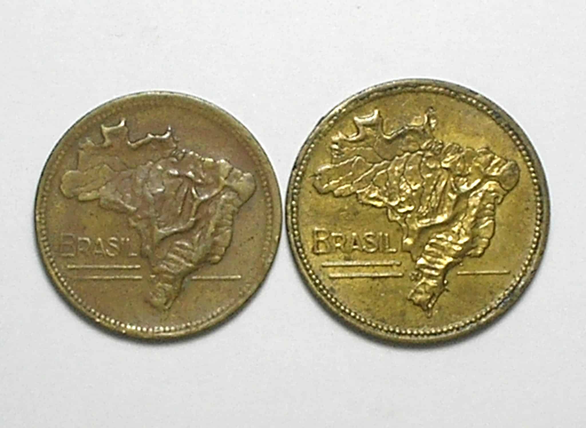 | Casa do Colecionador 2 Cruzeiro - 1942 + 5 Cruzeiros - 1943 / Mapa do Brasil / Primeiras da série - Peças dificeis