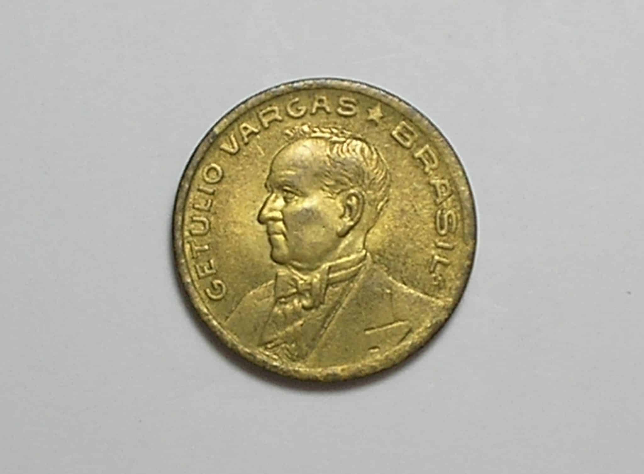 | Casa do Colecionador 50 Centavos - 1944 / Flor de Cunho / Getúlio Vargas