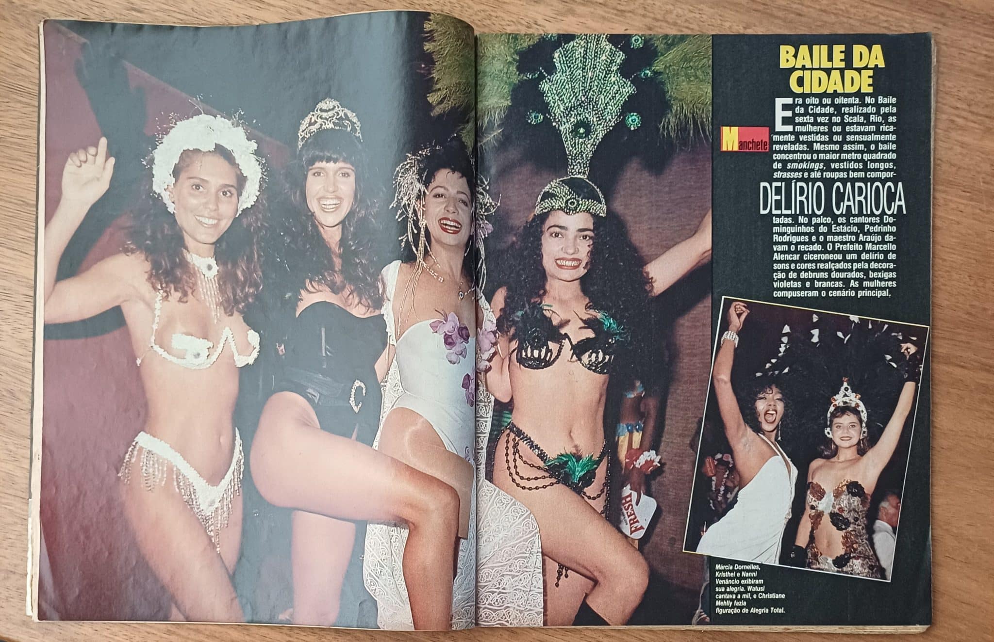 | Casa do Colecionador G31. Revista Manchete 1977. Bloch 1990. Edição de Carnaval.