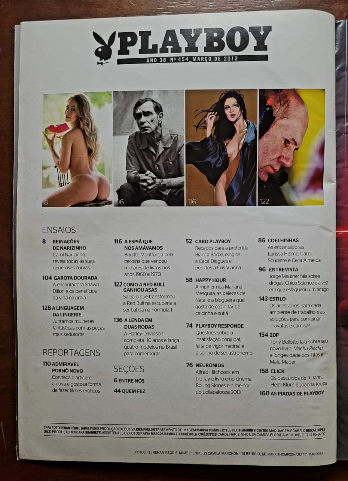 | Casa do Colecionador Playboy Nº 454 | Março 2013 | Carol Narizinho do Pânico | Pôster Presente | 2ª Mais Vendida do Ano