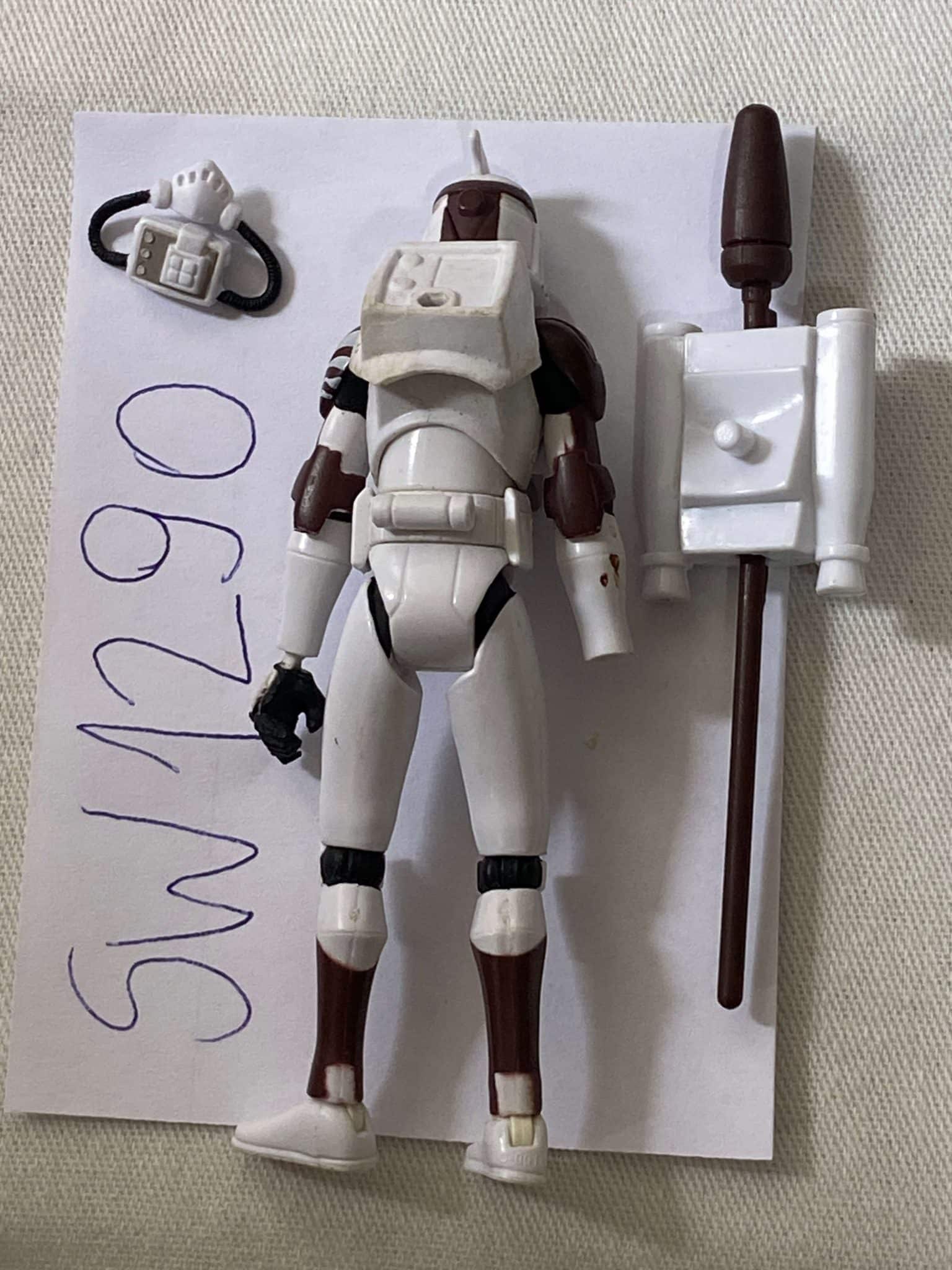 | Casa do Colecionador Star Wars para Revendedor - The Clone Wars | 16 Itens Avulsos | Hasbro 2003-2012