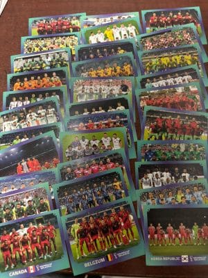 32  Figurinhas copa 2022 - Perfilados