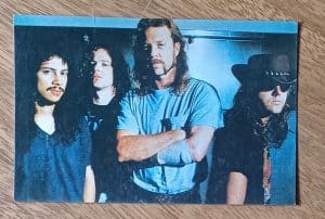 Cartão tipo postal grupo Metallica tamanho 15 X 10 cm.