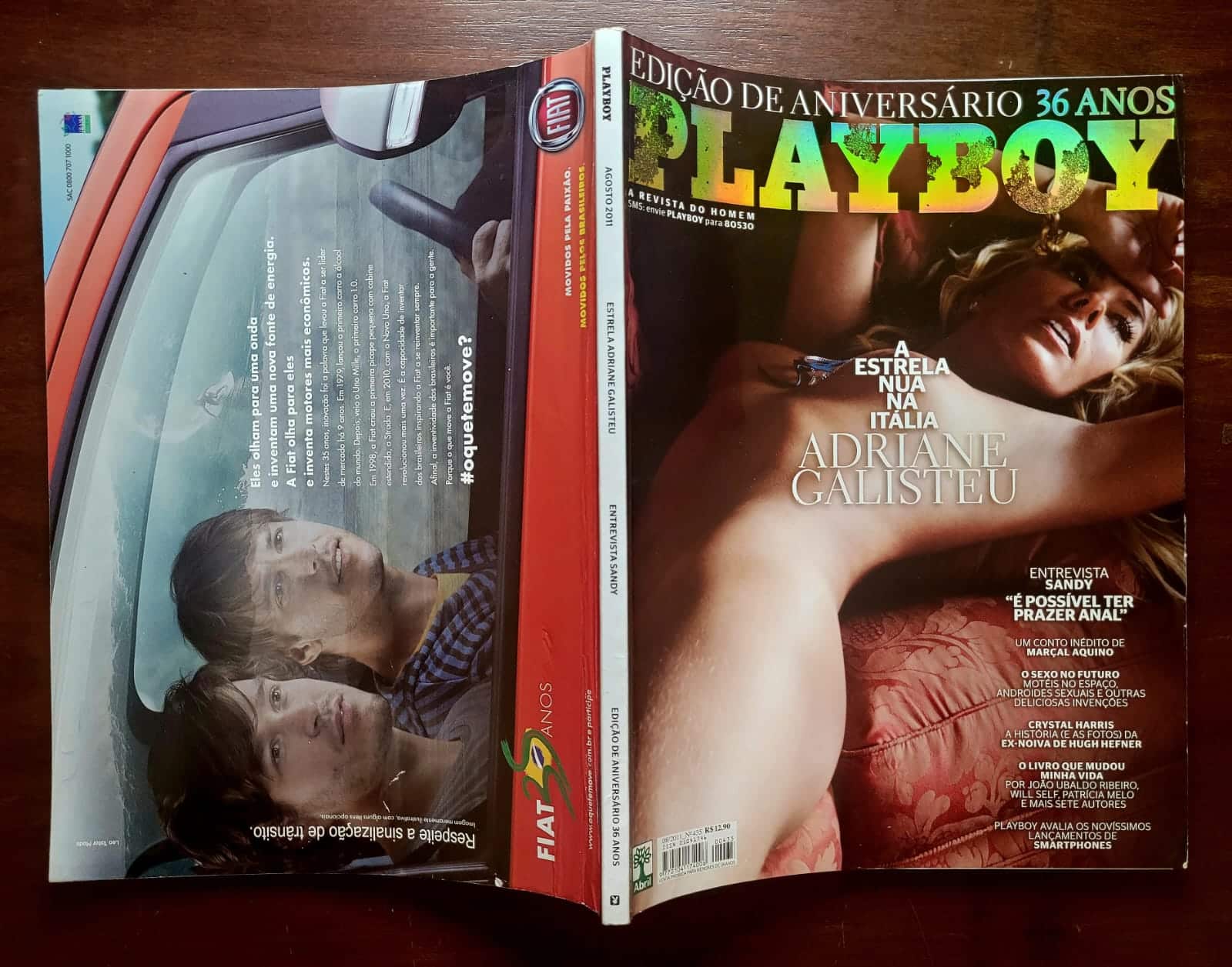 | Casa do Colecionador Playboy Nº 435 | Agosto 2011 | Adriane Galisteu — A Estrela Nua na Itália | Edição de Aniversário 36 Anos | Com Pôster