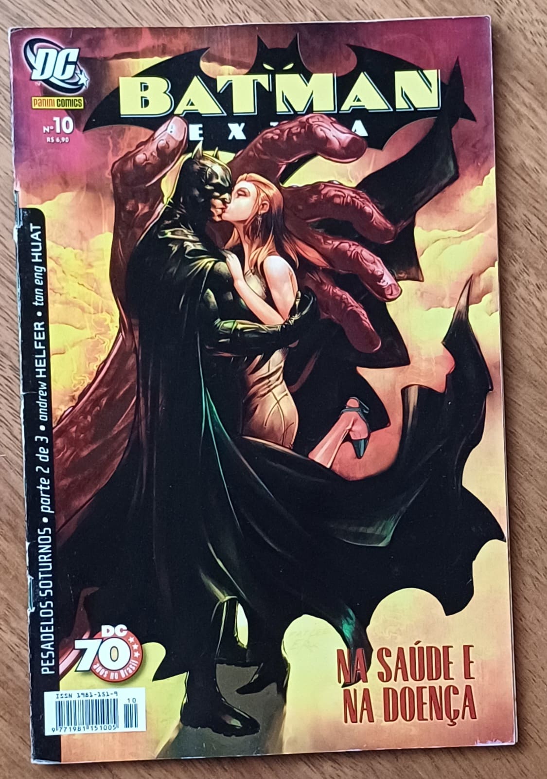 | Casa do Colecionador F26g. Gibi Batman extra 10 Panini 2008. Na saúde e na doença.