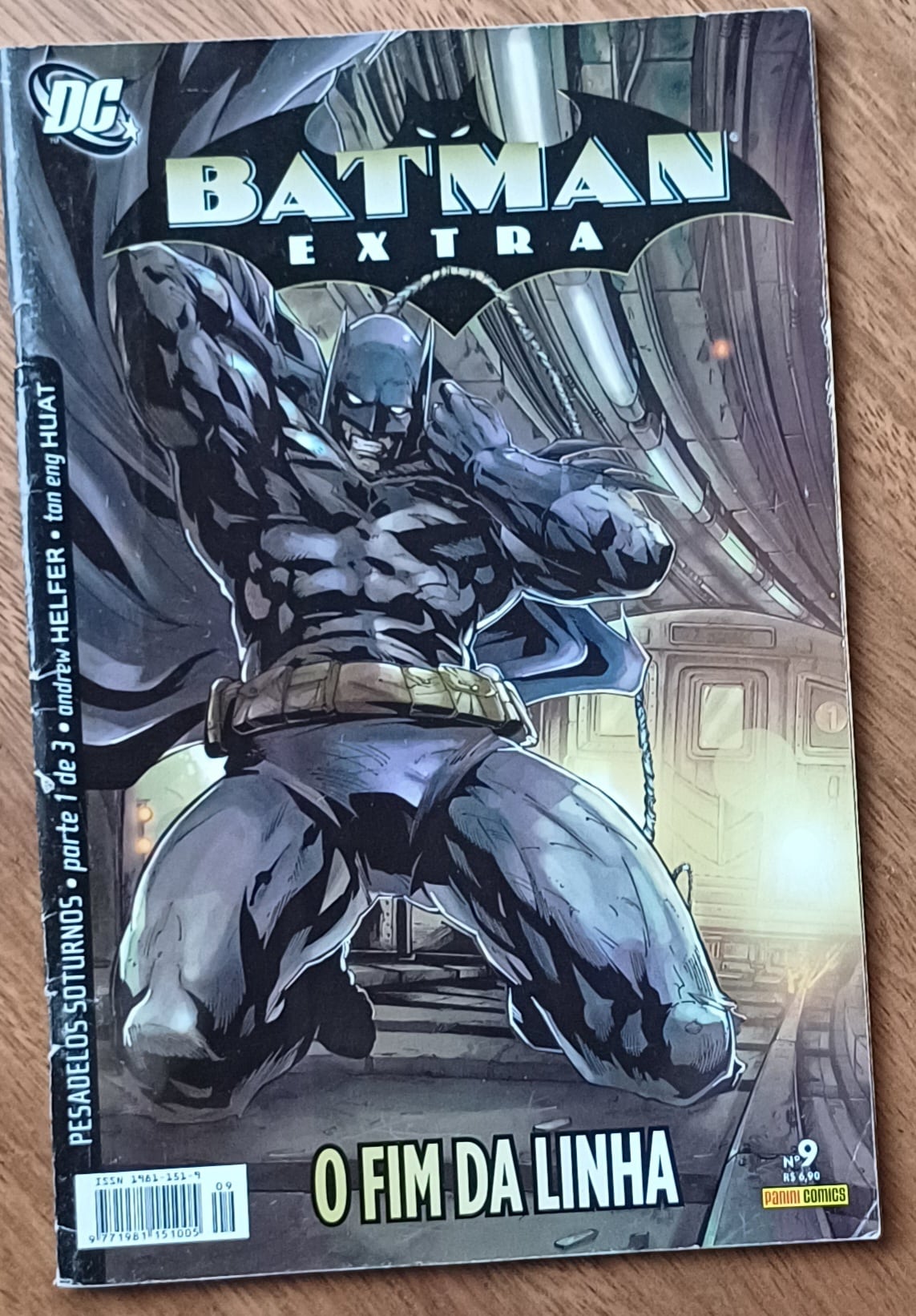 | Casa do Colecionador F26g. Gibi Batman extra 9 Panini 2007. Fim da linha.