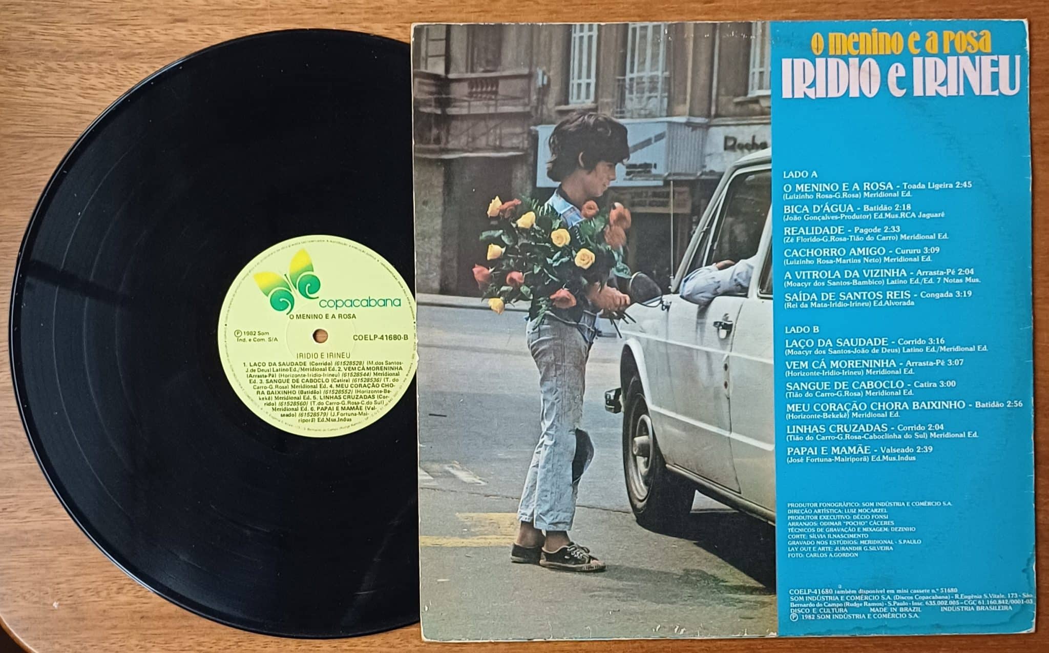 | Casa do Colecionador Vinil lp Iridio e Irineu. O menino e a rosa Realidade Cachorro amigo.