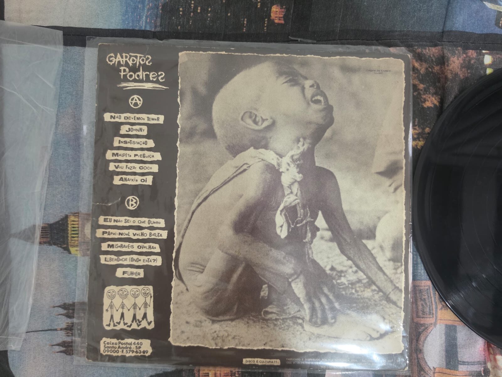 | Casa do Colecionador LP GAROTOS PODRES – MAIS PODRES DO QUE NUNCA – VINIL - Imagem 3