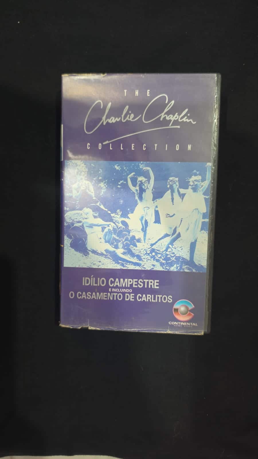 | Casa do Colecionador Fita VHS The Charlie Chaplin Collection: Idílio Campestre / O Casamento de Carlitos (Continental Video)