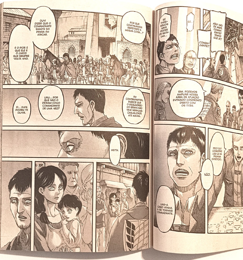 | Casa do Colecionador Ataque dos Titãs nº18. Panini - 2016.