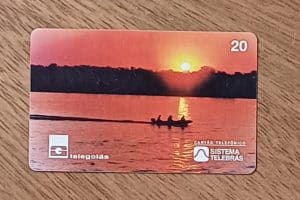 Cctb. Cartão telefone Brasil Telegoias 1998. Rio Araguaia e canoa.