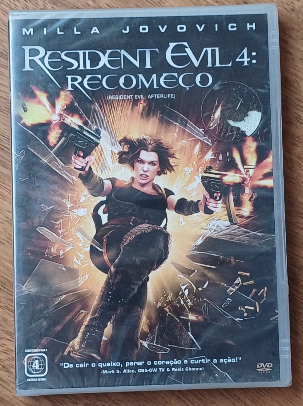 | Casa do Colecionador Dvd Resident evil 4: Recomeço original lacrado.