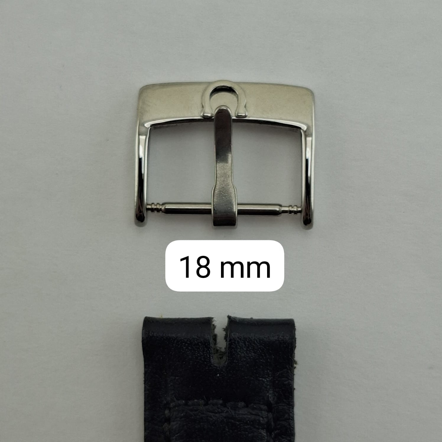 | Casa do Colecionador Fivela Omega Tam 18 mm Prateada