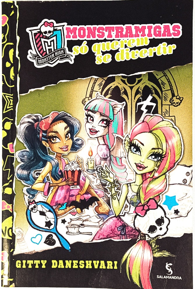 | Casa do Colecionador Monstramigas só querem se divertir. Salamandra – 2013.