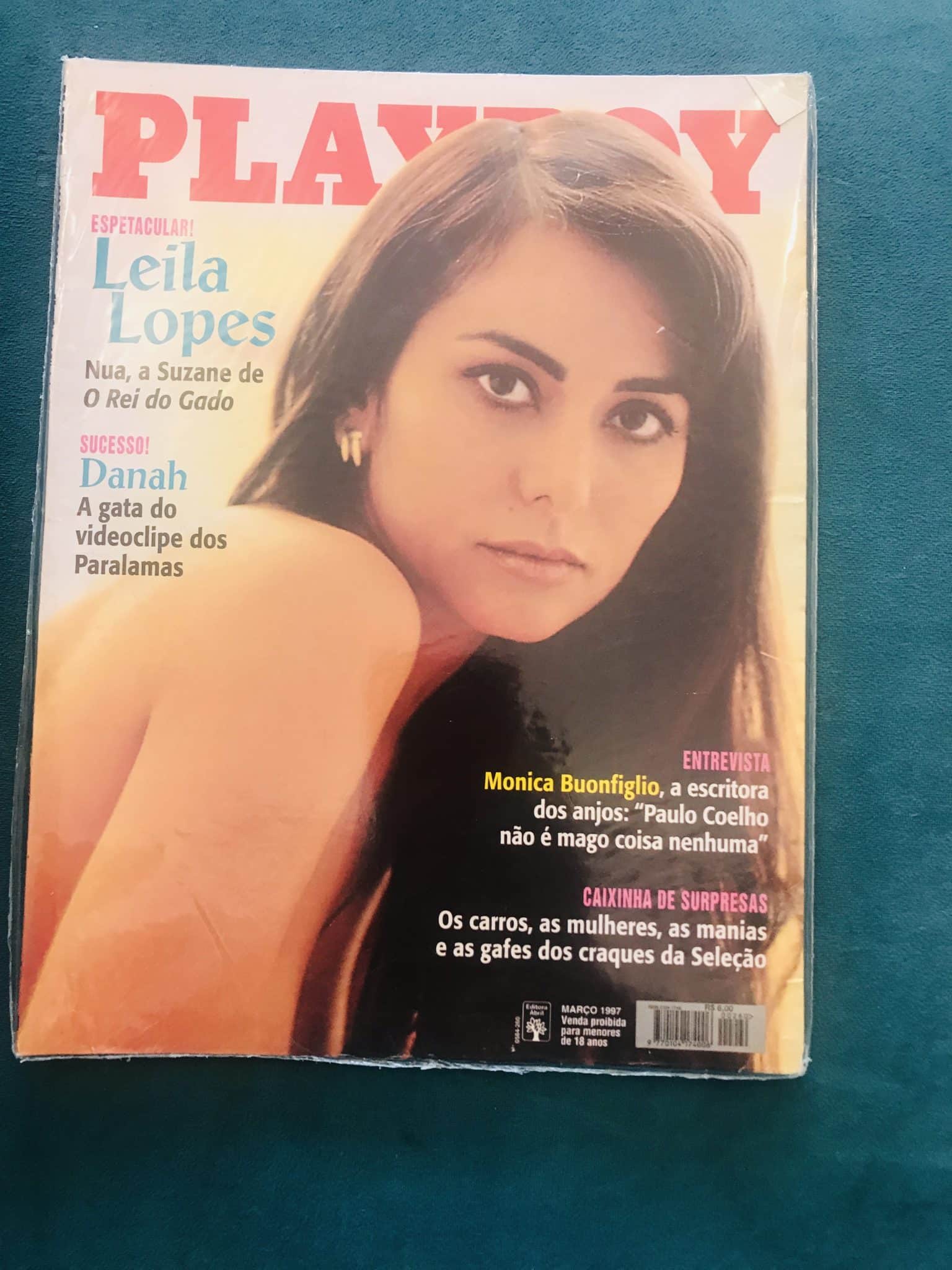 | Casa do Colecionador Playboy Leila Lopes Nº 260 – Ano 1997 - Revista Lacrada