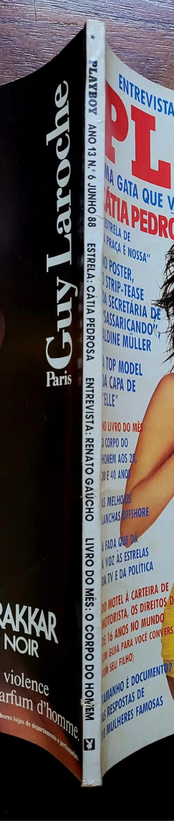 | Casa do Colecionador Playboy Nº 155 | Junho/1988 | Cátia Pedrosa - A Estrela de "A Praça é Nossa" | Pôster de Aldine Müller | Exemplar de Assinante