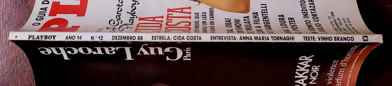 | Casa do Colecionador Playboy Nº 161 | Dezembro/1988 | Cida Costa – Garota Playboy 89 | Pôster da Pamela Stein Presente | Exemplar de Assinante