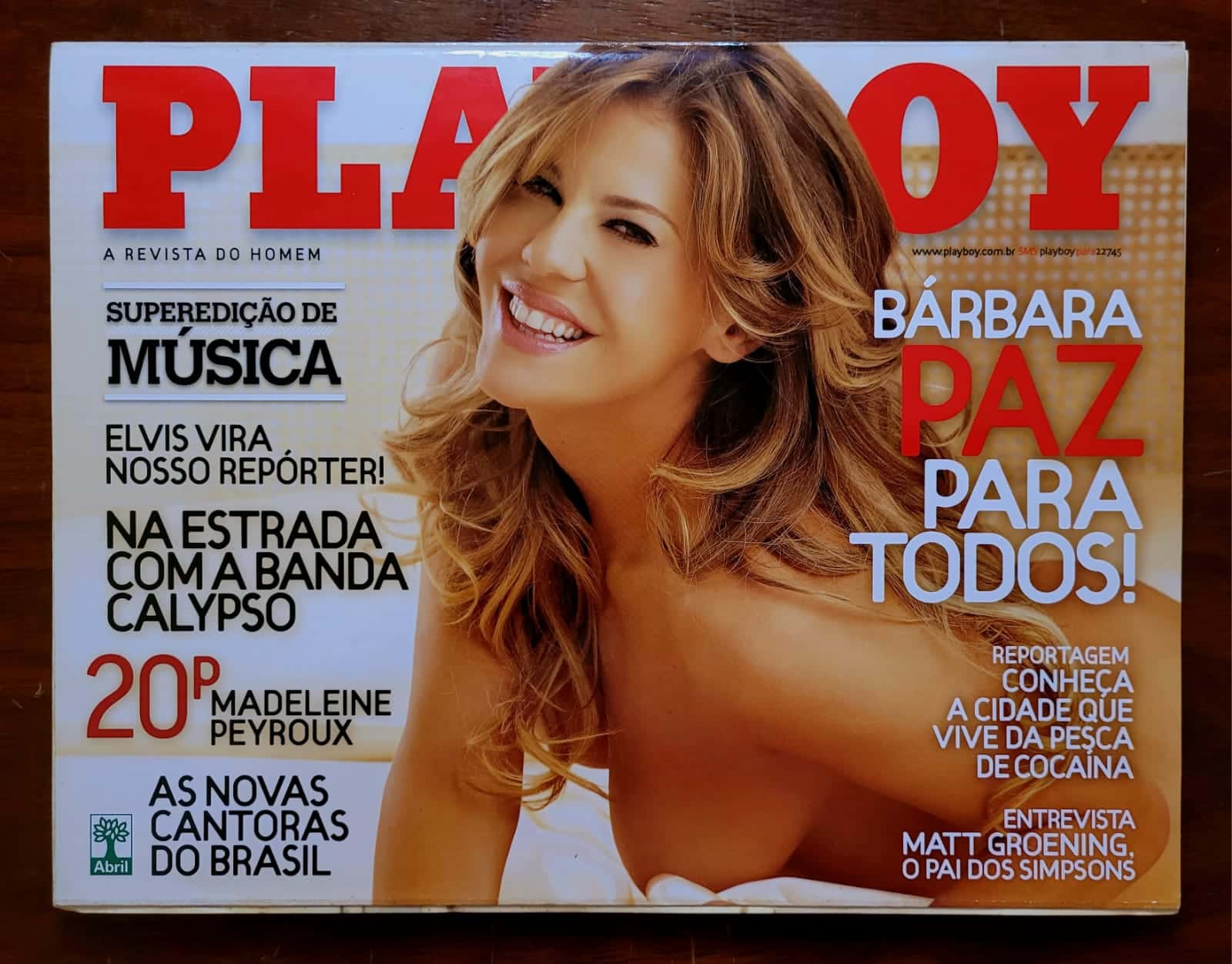 | Casa do Colecionador Playboy Nº 388 | Setembro/2007 | Bárbara Paz | Exemplar de Assinante | Luva Promocional + Pôster Presente
